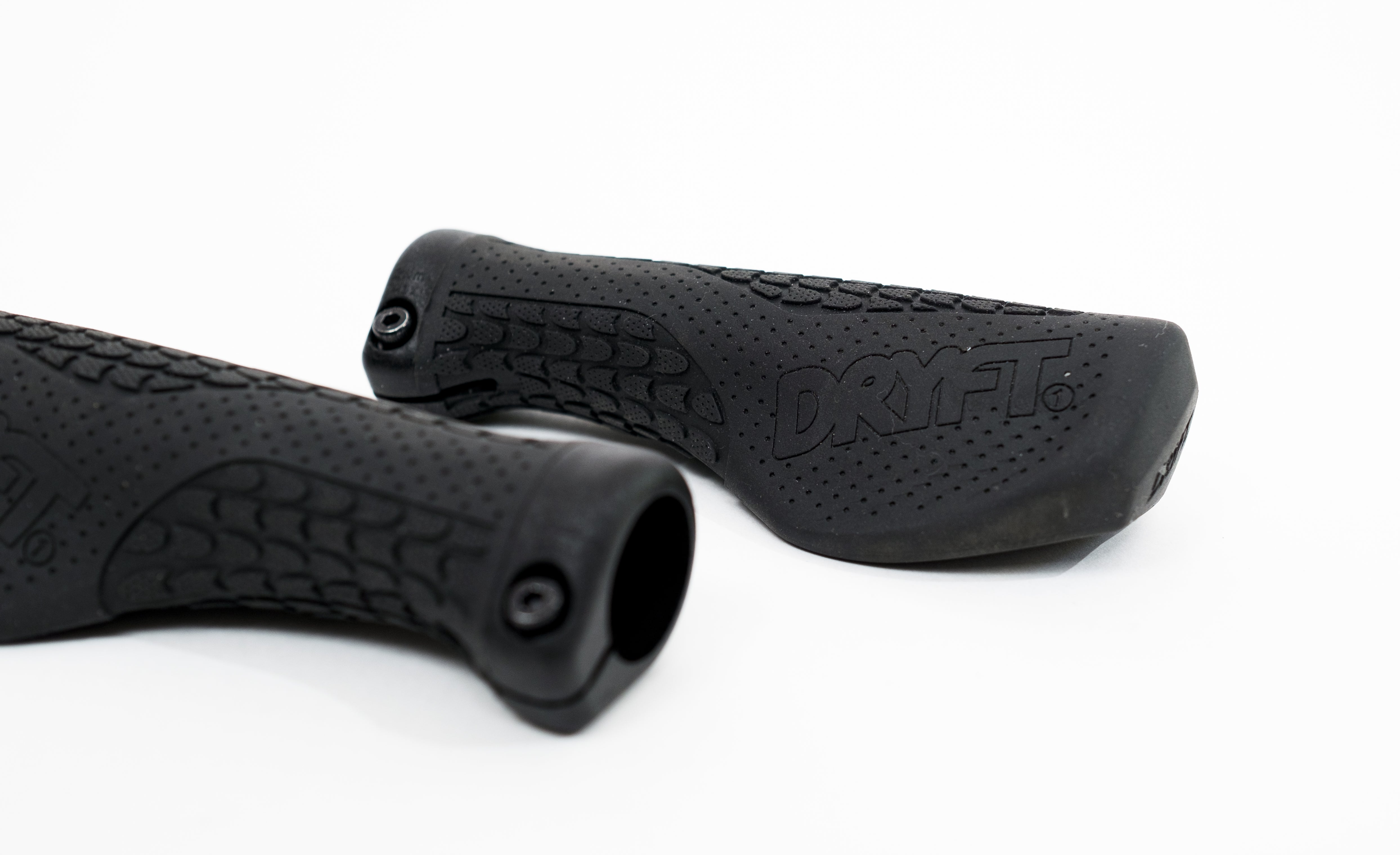Dryft1 Grips
