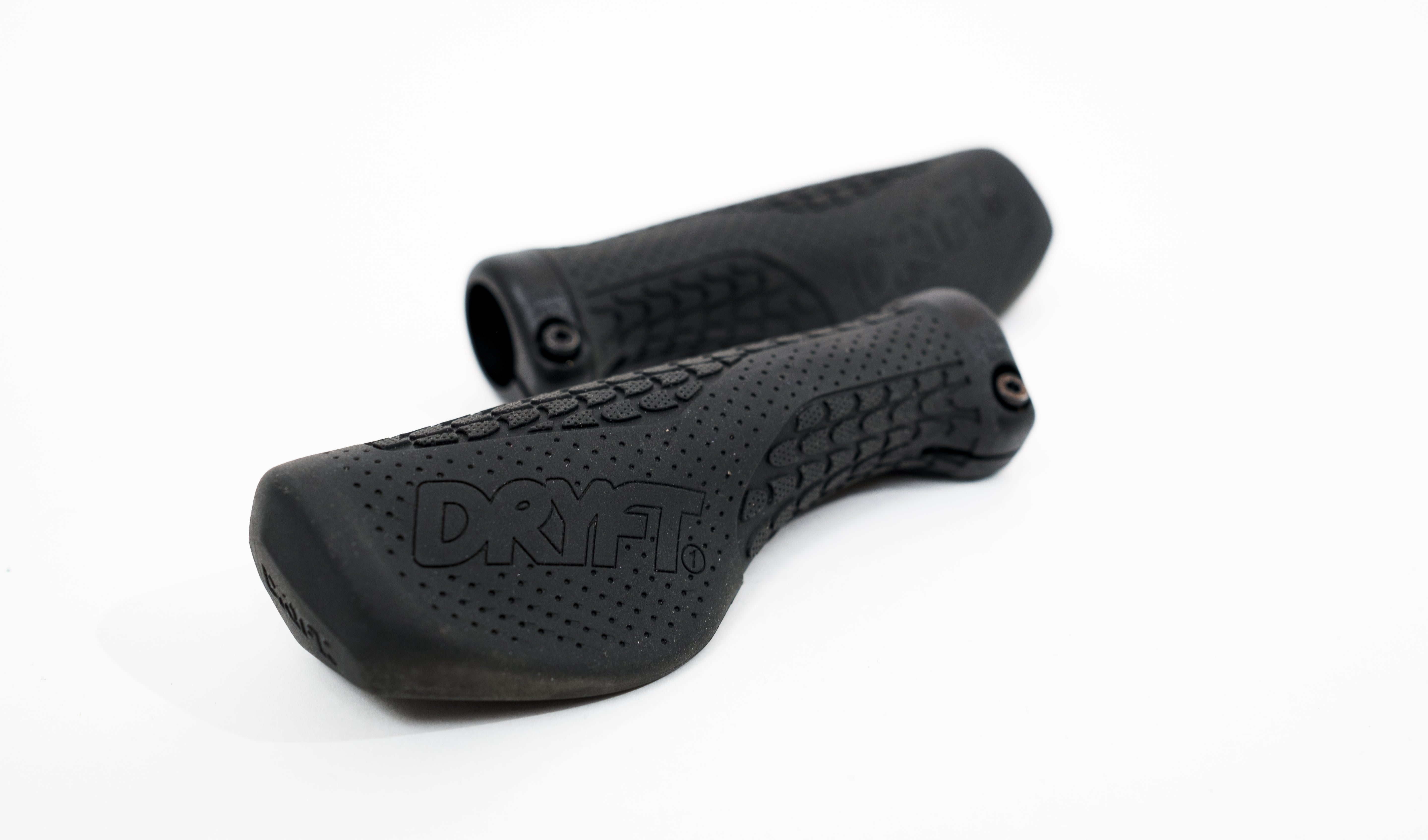Dryft1 Grips